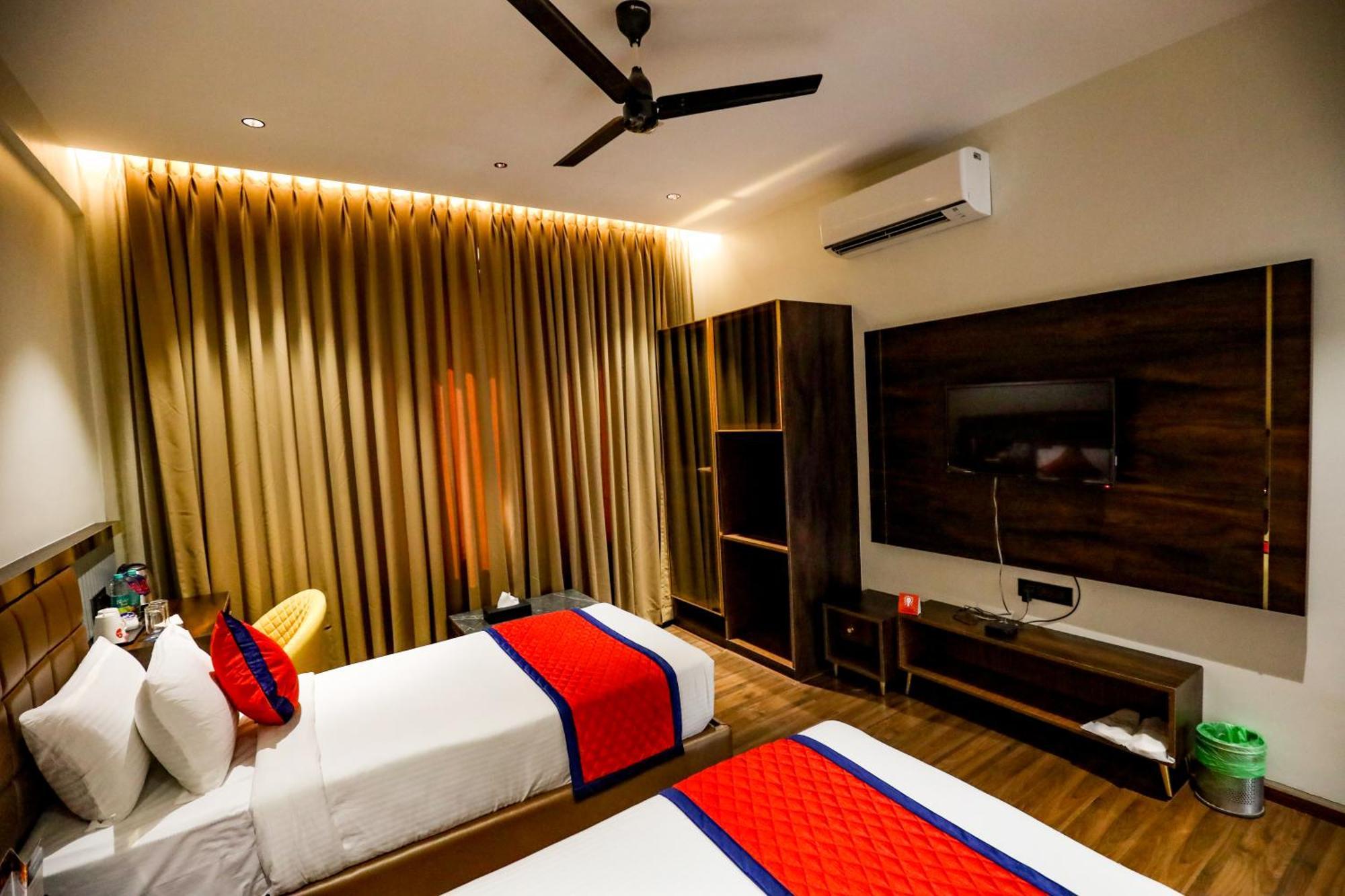 Spree Manor Hotel Aurangābād Esterno foto